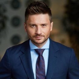 Рідкісний кадр: Сергій Лазарєв показав підрослого сина