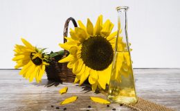 Ученые рассказали, почему так важно употреблять растительное масло