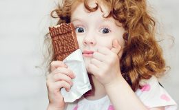 Сахар в детском рационе: 7 самых главных правил, о которых должна знать каждая мама