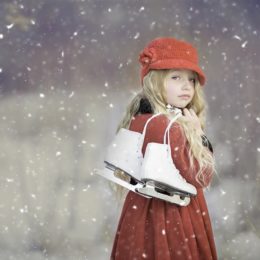 Опасности на детской площадке — усиленное внимание родителей