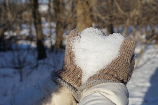 зима, дети на прогулке зимой, зимние забавы, досуг с детьми зимой, играем с детьми на прогулке, подвижные игры со снегом