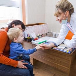 Новини медреформи: коли медичну допомогу нададуть без декларації