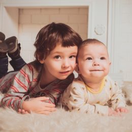 Интимная гигиена мальчиков. Что в первую очередь важно знать родителям