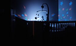 Веселая карусель: как выбрать мобиль для вашего малыша