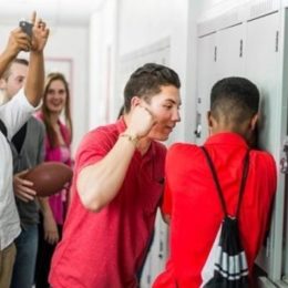 Б’ють дитину у вас на очах – що робити: шокуючий експеримент