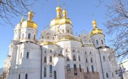 Пасха дома: где смотреть трансляцию богослужений храмов Украины