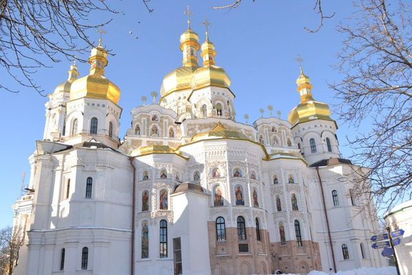 Великдень удома: де дивитись трансляцію богослужінь храмів України