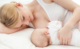Чому болить груди у мами, що годує: мастопатія, лактостаз та інші причини