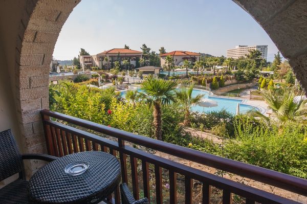 Источник: aegeanmelathron.gr