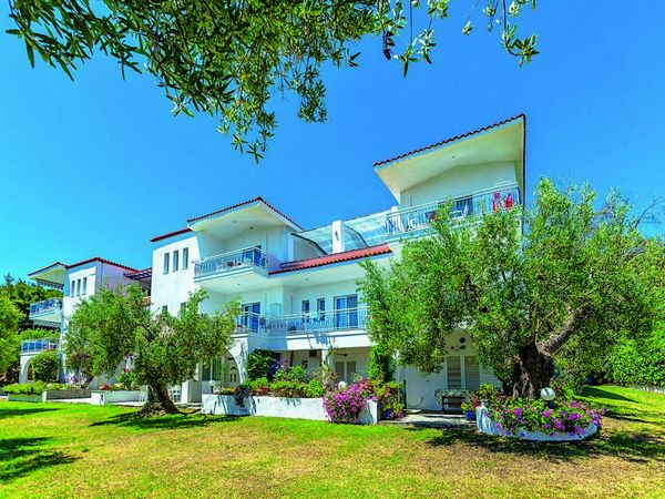Источник: faros-apartments.com