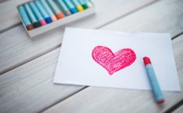 Как появился анатомически неверный символ сердца и что он означает