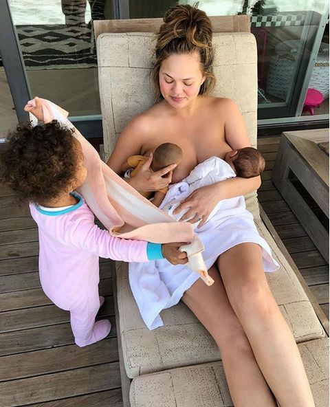 Источник: instagram @chrissyteigen