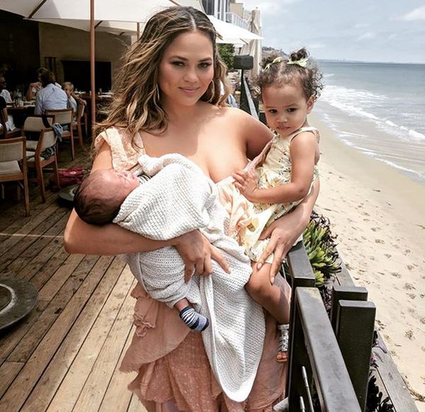 Источник: instagram @chrissyteigen