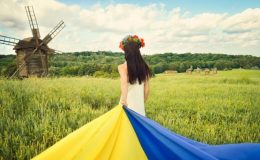 День Незалежності України: вітальні листівки, картинки та привітання