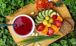 Успенский пост: сколько длится, что можно, что нельзя делать, питание по дням