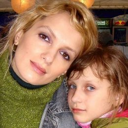 Актриса Марія Порошина, вагітна п’ятою дитиною, вперше заговорила про його батька