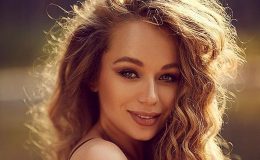 Яна Соломко показала, чему учит маленькую дочку