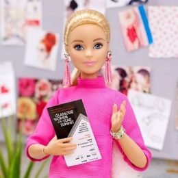 Незвичайна новинка від Mattel: лялька Barbie із вагітним собакою