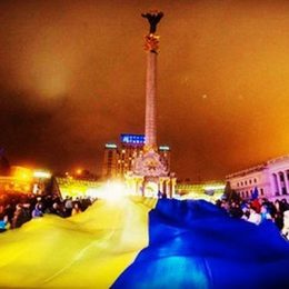 День Гідності і Свободи: історія, листівки