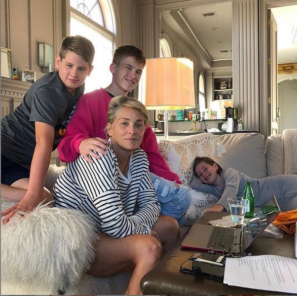 Источник: instagram @sharonstone