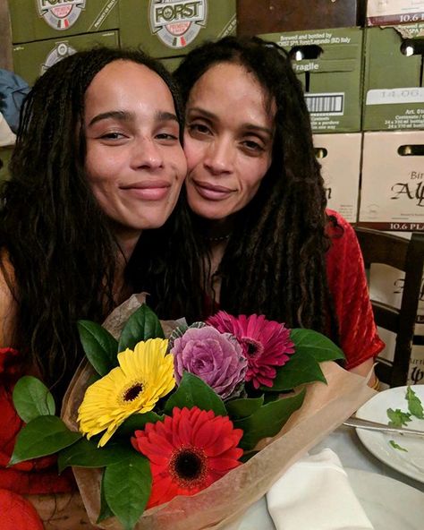 Источник: instagram @zoeisabellakravitz