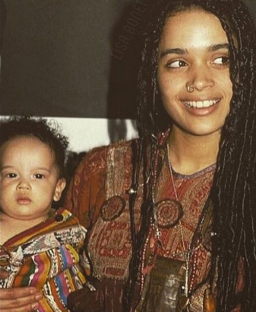 Источник: instagram @zoeisabellakravitz