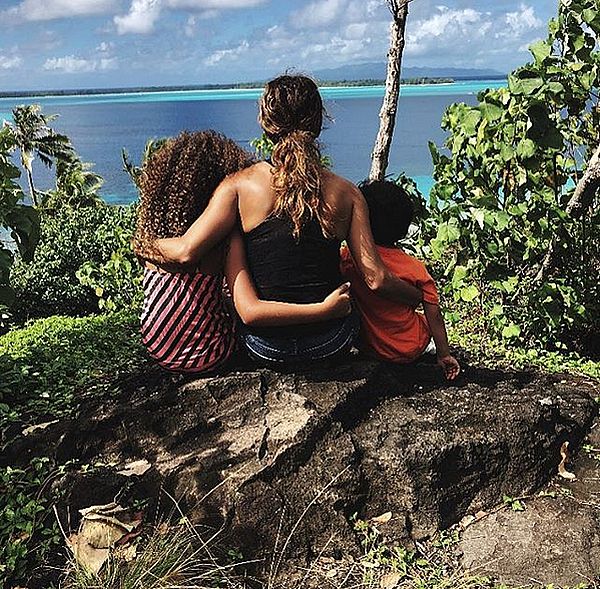 Источник: instagram @halleberry