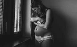 После родов: честный фотопроект о том, как выглядит женское тело