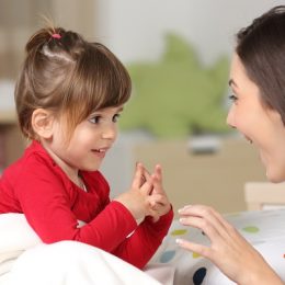 15 тихих игр с детьми во время карантина от Светланы Ройз