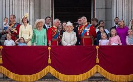 Первый выход: Кейт Миддлтон впервые вывела принца Луи в свет