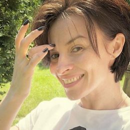 Какой взрослый: Надежда Мейхер показала сына выпускника