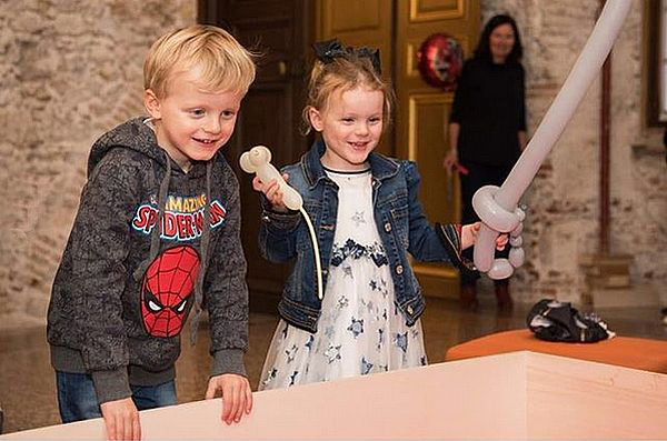 Источник: instagram @hshprincesscharlene