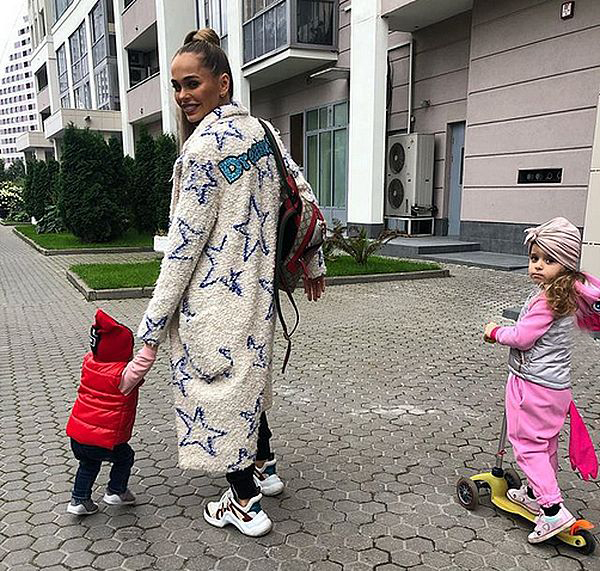 Источник: instagram @annakhilkevich