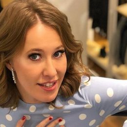 Ксения Собчак поздравила сына с днем рождения: счастье живет в моем доме