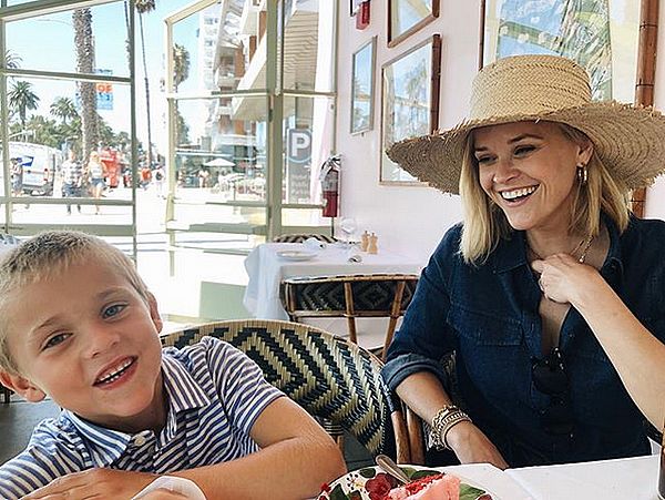 Источник: instagram @reesewitherspoon