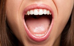 5 опасных болезней, которые можно определить по запаху изо рта