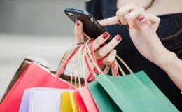 Розпродажі продовжуються: кіберпонеділок в Україні