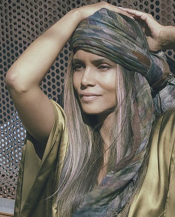 Источник: instagram @halleberry