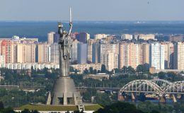 Между Гваделупой и Бостоном: Киев в топ-50 лучших мест для путешествий