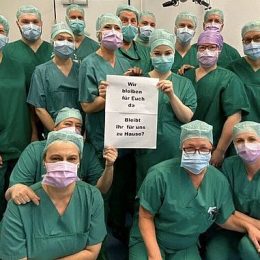 Медики всего мира запустили важный флэшмоб в сети