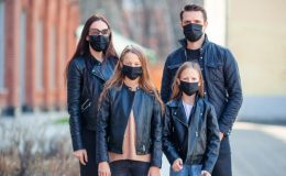 Карантин в Украине продлят до середины мая, но немного ослабят