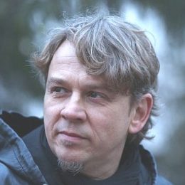 Соліст гурту ТНМК став татом двійнят! Просто вау!