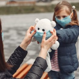 Врачи назвали 3 нетипичных симптома коронавируса