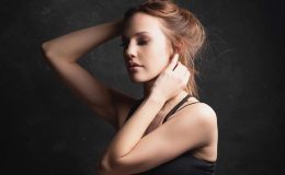 Звезда сериала «Великолепный век» Мерьем Узерли показала подросшую дочь