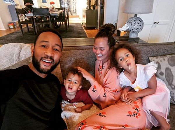 Источник: instagram @chrissyteigen