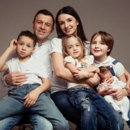 Телеведущая Валентина Хамайко: «Не обижайтесь на своих детей, а любите их!»