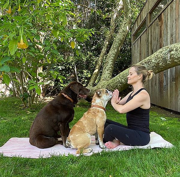 Источник: instagram @reesewitherspoon