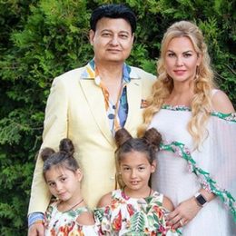 Камалія розповіла про стан чоловіка та про те, як протікає Covid-19 у її сім’ї.