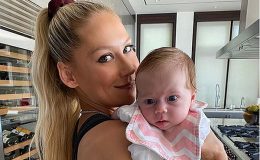 Анна Курникова показала младшую дочку: на кого похожа малышка