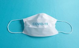 Ученые рассказали, что защитит маму и ребенка от COVID-19